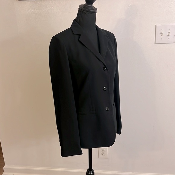New York & Co. Classic Professional Black Blazer, Sz. 4. - Picture 4 of 9
